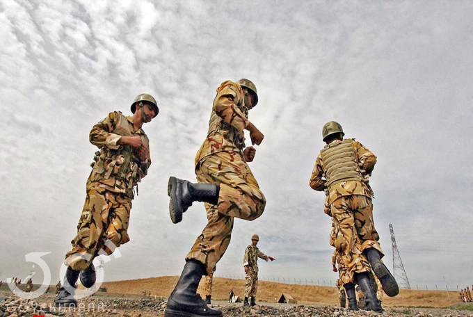 سربازان