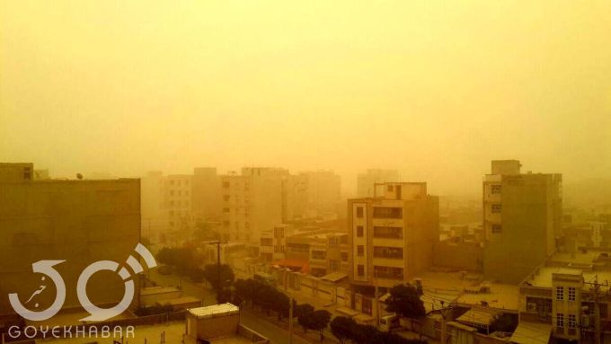  باد شدید و گرد و خاک 