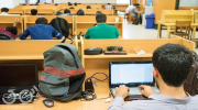  موبایل و لپ تاپ دانشجویان